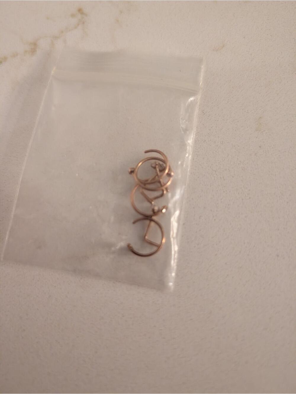 Set of 6 Rose Gold Nose Rings- Loop and L - Picture 2 of 2
